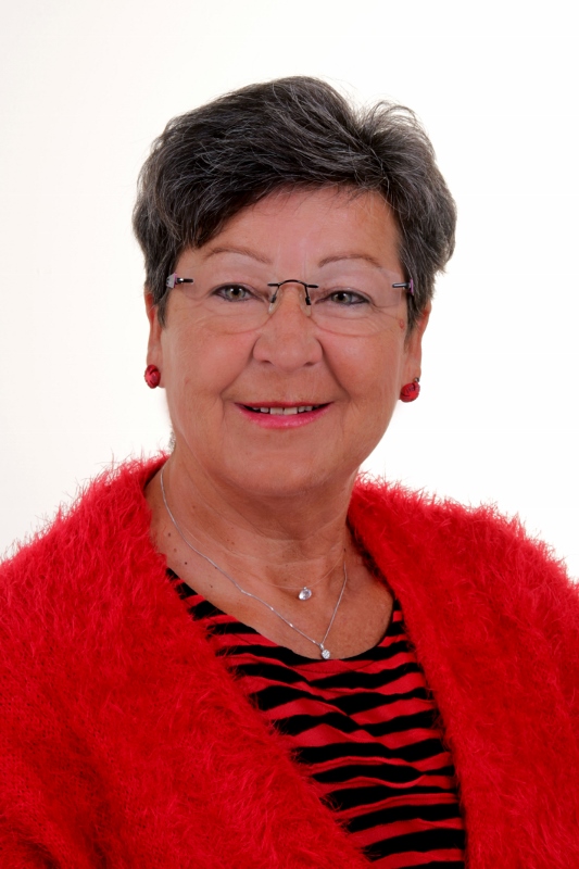 Will Anneliese 533x800